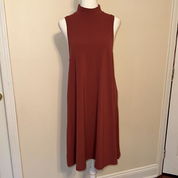 lululemon athletica Dresses & Skirts - lululemon 4-6 Mauve Relaxed Fit Mock Neck On thr Move Sleeveless Athletic Dress